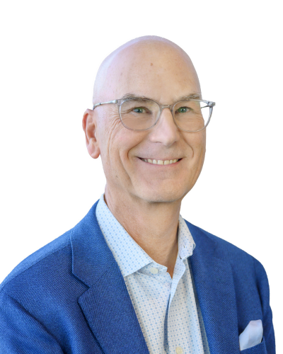 portrait photo of Grant Wilde