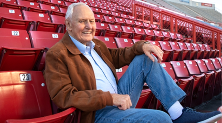 Mel Hoyme sitting