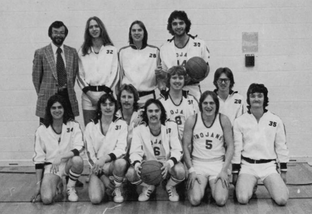 vintage photo of basketball team