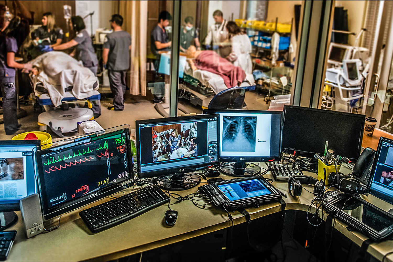 computer screens at hospital lab