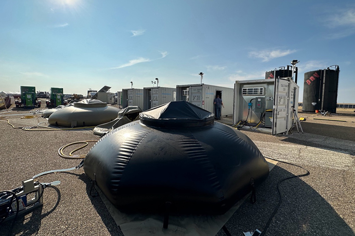 Rapidly deployable onion tanks