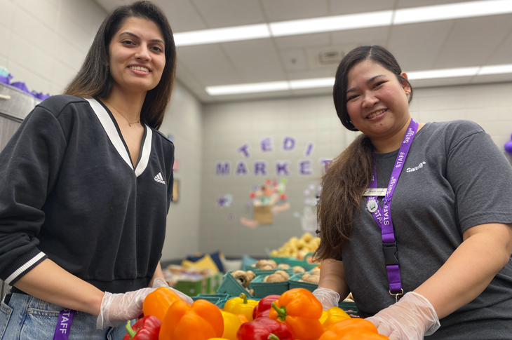 Saitsa members at the Tedi Food Market,