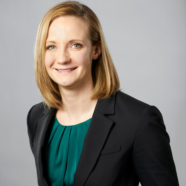 Stephanie Hogewoning headshot 