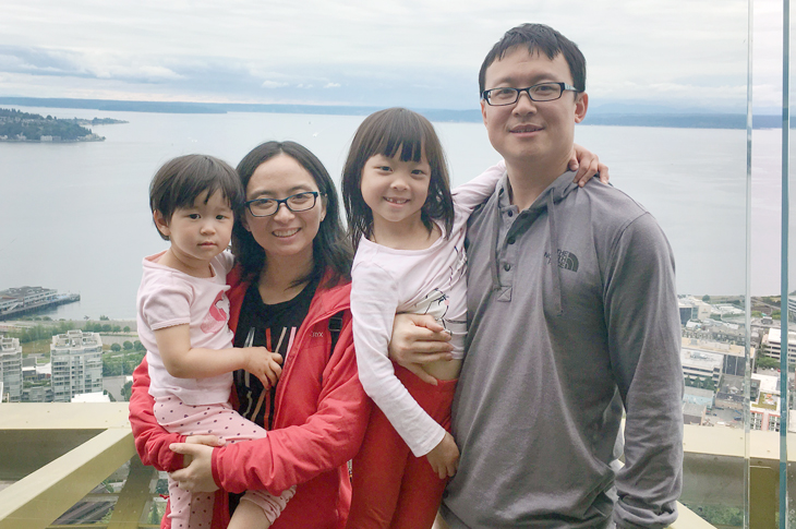 Chaoli Yin and her family.