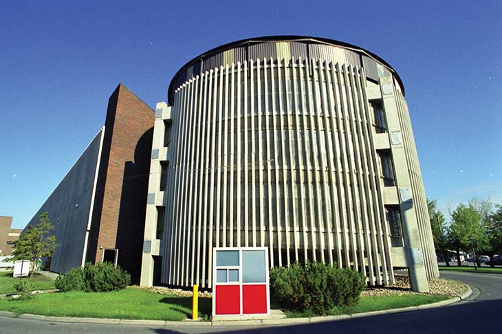 image of former Murdoch Parkade